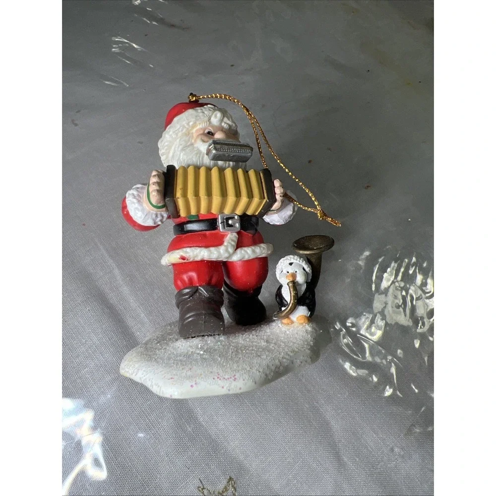 1997 Kirkland Signature Collectable Gift Christmas‎ Ornament Santa Band